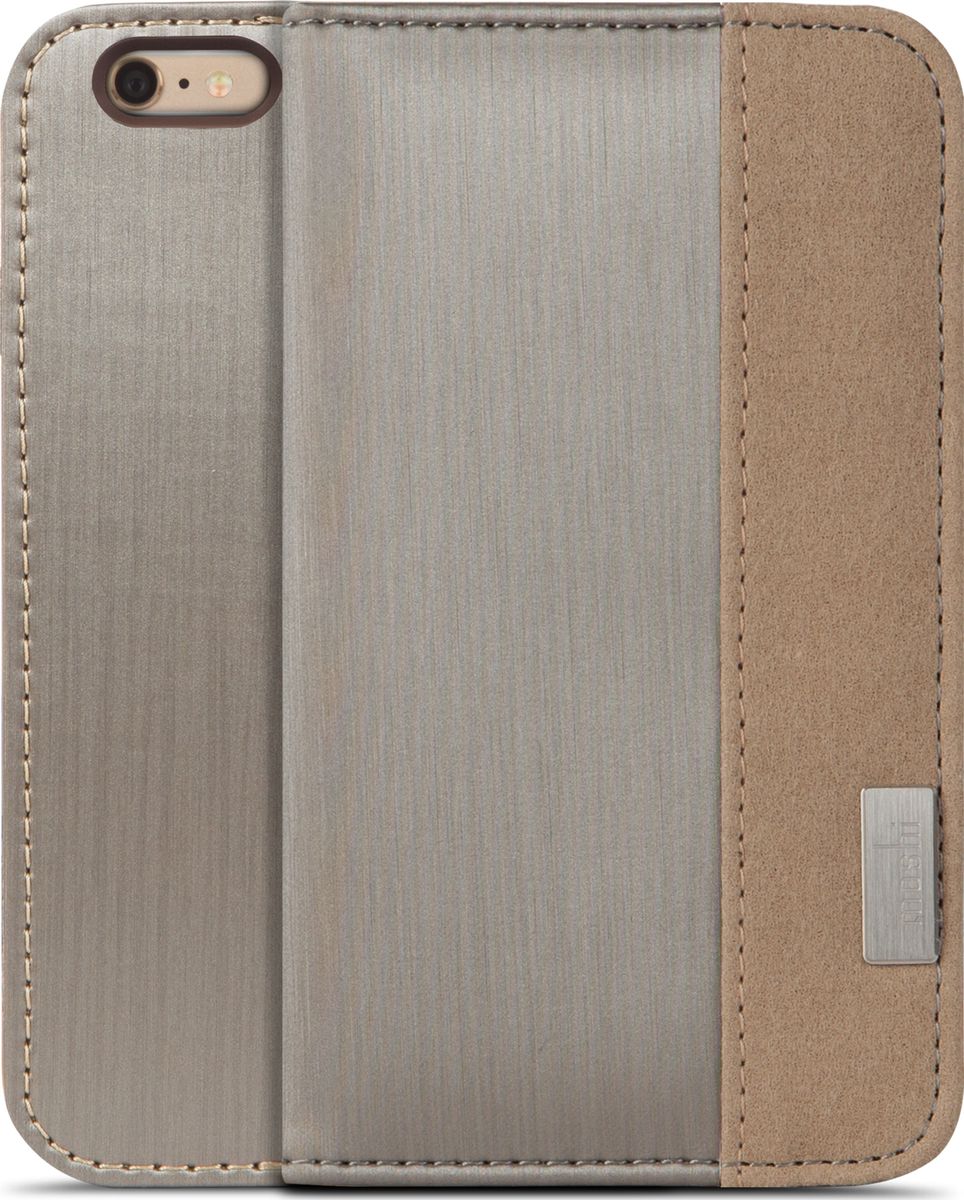 Moshi Overture чехол для iPhone 6 Plus/6S Plus, Titanium99MO052242 Moshi Overture чехол для iPhone 6 Plus/6S Plus, Titanium99MO052242Overture - это компактный бумажник, позволяющий совместно хранить кредитные карты, деньги и iPhone. Внешнее водонепроницаемое покрытие кожи дополняется мягкой подкладкой из микрофибры Terahedron, красивой на вид и приятной на ощупь, одновременно обеспечивающей защиту вашего устройства. Жёсткий каркас бумажника обеспечивает защиту устройства при падении по оборонным стандартам. Все кнопки управления и камеры остаются в полной мере доступными, так что вам не придётся каждый раз доставать iPhone, когда вы стремитесь сделать снимок или снять видео. Лёгким движением Overture превращается в удобную стойку для просмотра видео или работы в интернете. В комплект входит многоразовая подушечка Neato для очистки устройства, благодаря которой тачскрин всегда будет свободен от следов пальцев и жирных разводов.ХарактеристикиПолная защита от воздействия ударов и появления царапин на 360 градусов.Удобный для просмотра видео и работы в интернете дизайн.Три слота для карт и карман во всю длину для дополнительных объектов хранения.Все кнопки и камеры телефона доступны во время использования чехла.В состав входит многоразовая подушечка из микрофибры Neato™ для очистки экрана.