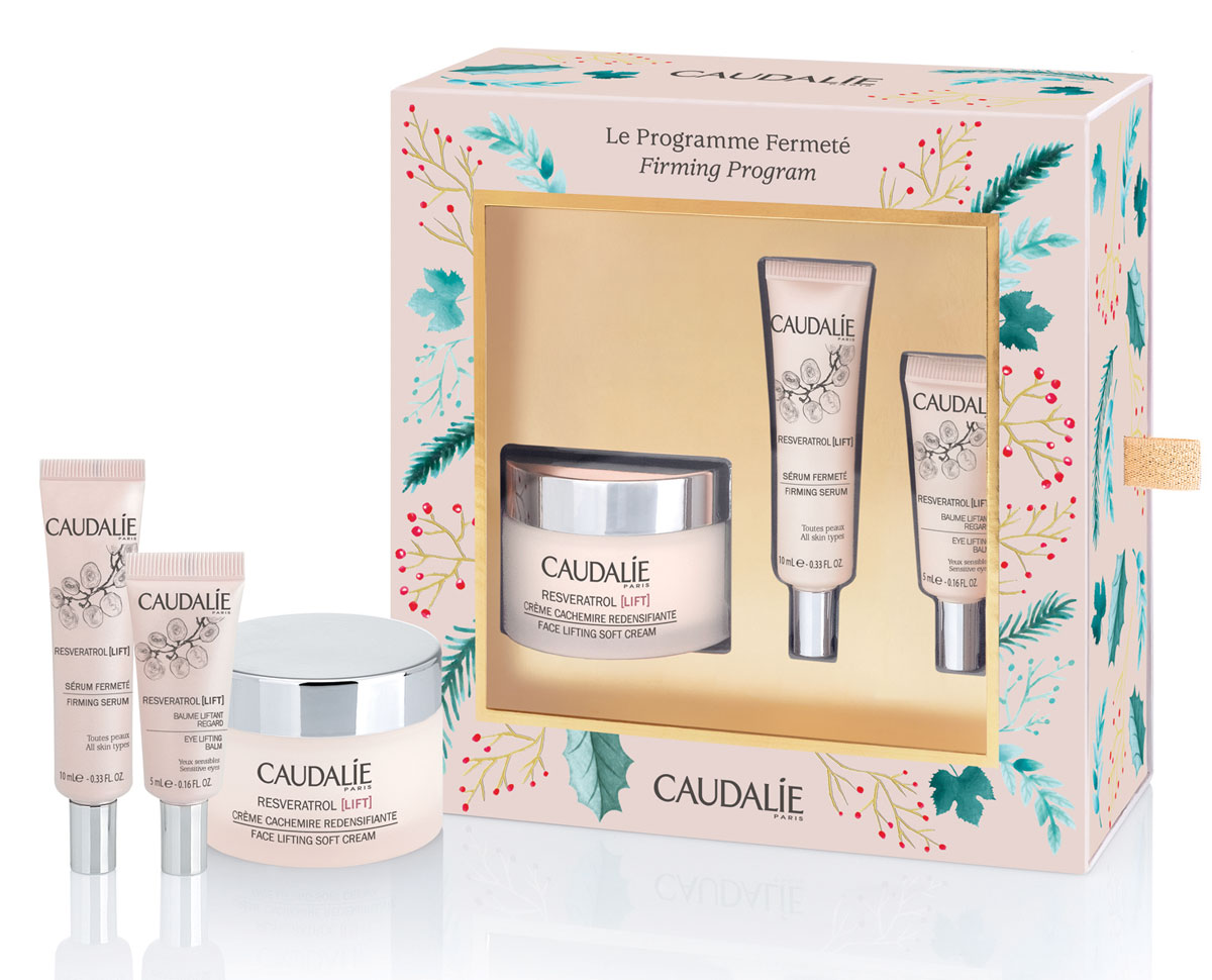 Caudalie Набор Resveratrol Lift: крем-кашемир 50 мл, сыворотка для лица 10 мл, бальзам для глаз с эффектом лифтинга 5 мл2515 Caudalie Набор Resveratrol Lift: крем-кашемир 50 мл, сыворотка для лица 10 мл, бальзам для глаз с эффектом лифтинга 5 мл2515Набор эффективных средств для ухода за кожей против старения и для поддержания упругости. Благодаря содержанию Ресвератроля виноградной лозы и комплекса микро-гиалуроновых кислот, гамма средств Resveratrol Lift борется с морщинами и делает овал лица более чётким. Крем-кашемир с эффектом лифтинга идеально подходит даже для самой чувствительной кожи. Сразу после применения комплекса средств, кожа, наполненная активными компонентами, становится более подтянутой, плотной, молодой. В состав набора входит -Крем-кашемир 50 мл - Сыворотка для лица 10 мл (подарок) - Бальзам для глаз с эффектом лифтинга 5 мл (подарок).
