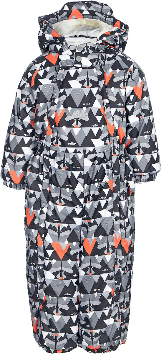 Комбинезон утепленный для мальчика Reike Енот, цвет: серый. 3943016_RCN grey. Размер 983943016_RCN grey Комбинезон утепленный для мальчика Reike Енот, цвет: серый. 3943016_RCN grey. Размер 983943016_RCN greyКомбинезон Reike Енот выполнен из ветрозащитной, водоотталкивающей и дышащей мембранной ткани, декорированной принтом. Хлопковая подкладка с велюровыми вставками на спине, воротнике и рукавах обеспечивает дополнительный комфорт и тепло. Эластичные манжеты на рукавах и штанинах и внутренние ветрозащитные планки вдоль двух молний не допускают проникновения холодного воздуха. Комбинезон дополнен съемным регулирующимся капюшоном с козырьком, боковым кармашком с клапаном на липучке и светоотражающими деталями на груди и спинке.Базовый уровень.Коэффициент воздухопроницаемости комбинезона: 2000гр/м2/24ч.Водоотталкивающее покрытие: 2000 мм.