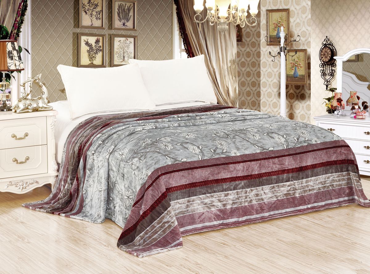 Плед Cleo Бравай, цвет: серый, 200 х 220 см200/086-pf Плед Cleo Бравай, цвет: серый, 200 х 220 см200/086-pfКоллекция Пледов Cleo Калифорния – модное решение вашего интерьера! Пледы сделаны из инновационного материала – Микрофибра. Микрофибра (микроволокно)- прорыв в синтетической промышленности, волокна представляют собой очень тонкие волокна, тоньше человеческого волоса. Благодаря свой структуре, микрофибра имеет ряд преимуществ: -отличные впитывающие свойства и способность пропускать воздух, под пледами будет комфортно и зимой и летом; -структура микроволокна позволяет окрашивать в различные цвета, т.к. при дальнейшем уходе краски не выцветают и не линяют, не смотря на простоту в уходе; -пледами можно укрываться и не бояться, что на вашей одежде останутся следы ворса; -пледы прослужат невероятно долго. Коллекция Пледов Cleo Калифорния – для самого требовательного покупателя, разнообразие стилей и нежность и комфорт вашей семьи в любое время года!