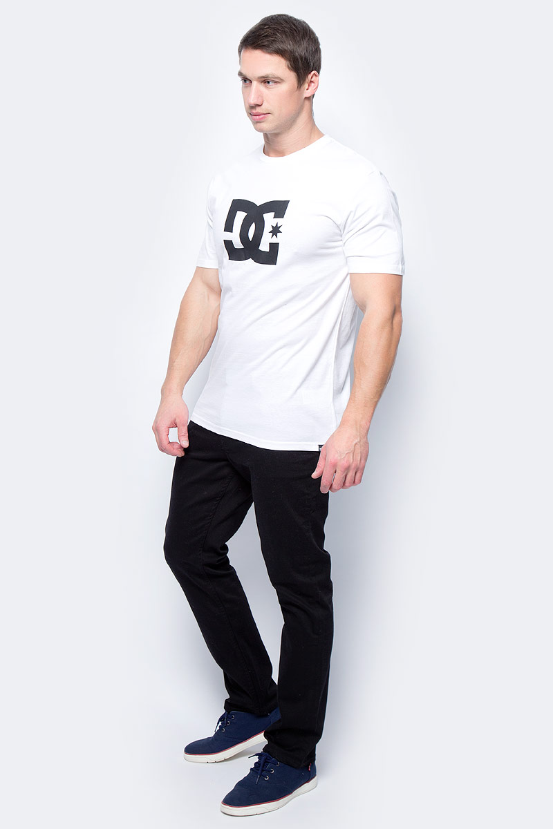 Футболка мужская DC Shoes Star, цвет: белый. EDYZT03721-WBB0. Размер M (48)EDYZT03721-WBB0 Футболка мужская DC Shoes Star, цвет: белый. EDYZT03721-WBB0. Размер M (48)EDYZT03721-WBB0Мужская футболка от DC Shoes выполнена из натурального хлопкового трикотажа. Модель с короткими рукавами и круглым вырезом горловины на груди оформлена принтом в виде фирменного логотипа бренда.