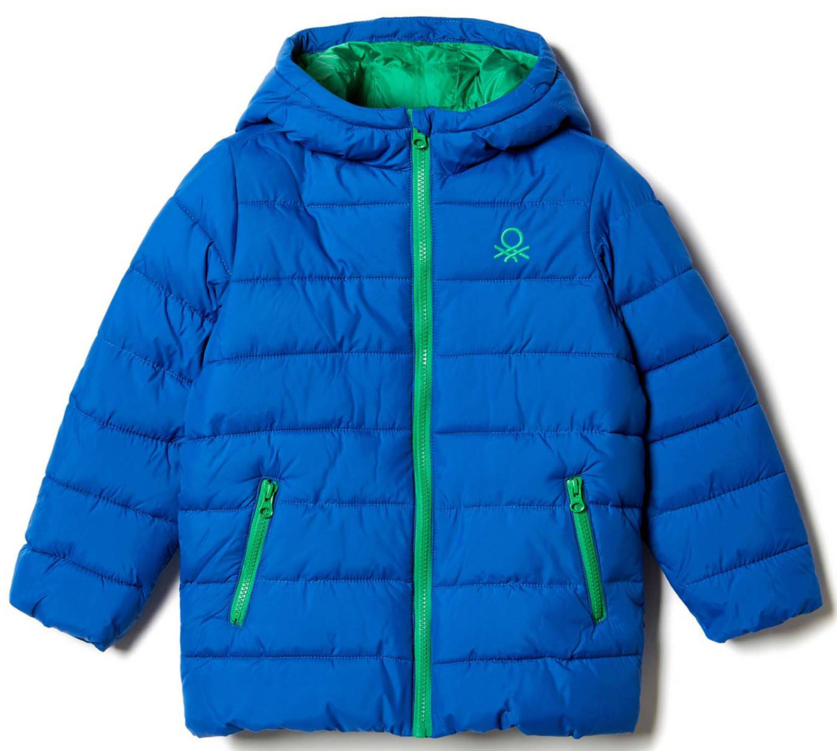 Куртка для мальчика United Colors of Benetton, цвет: синий. 2WU0539Q0_33M. Размер 902WU0539Q0_33M Куртка для мальчика United Colors of Benetton, цвет: синий. 2WU0539Q0_33M. Размер 902WU0539Q0_33MКуртка для мальчика United Colors of Benetton выполнена из полиэстера. Модель с капюшоном и длинными рукавами застегивается на застежку-молнию.