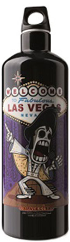 Фляга-термос Laken Futura Calaveritas. Elvis, 750 млCATE702 Фляга-термос Laken Futura Calaveritas. Elvis, 750 млCATE702Новая дизайнерская серия фляг от испанцев Laken!Laken Futura Thermo 0,75L ? надежная фляга из прочной нержавеющей стали с превосходной вакуумной изоляцией. Сохранит свое содержимое теплым или холодным в течении длительного времени. Внешняя поверхность выполнена по специальной порошковой технологии. Рисунок покрыт слоем защитного полимера.Вакуумные термофляги ? это фляги с вакуумной колбой, как у термоса, выполненные из нержавеющей стали. Вакуум препятствует передаче тепла, напитки в такой посуде долго сохраняют свою температуру. Эти фляги могут заменить обычный термос в холодных условиях.Особенности: Надежная закручивающаяся термо-пробка. Химически инертный материал ? высококачественная нержавеющая сталь 18/8 Легко моется. Удобно крепится при помощи карабина. BPA-free: не содержит бисфенола-А и других вредных веществ. Сделано в Испании. Характеристики: Материал: нержавеющая сталь 18/8 Емкость: 0,75 л Сохранение температуры: горячее ? до 12 часов, холодное ? до 24 часовДиаметр горлышка: 30 ммВес: 270 г