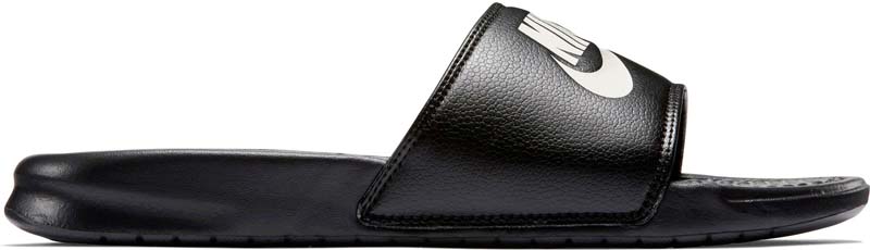 Шлепанцы мужские Nike Benassi Just Do It, цвет: черный. 343880-090. Размер 13 (46,5)343880-090 Шлепанцы мужские Nike Benassi Just Do It, цвет: черный. 343880-090. Размер 13 (46,5)343880-090Nike Benassi Just Do It НЕПРИНУЖДЕННЫЙ КОМФОРТ, СПОРТИВНЫЙ СТИЛЬ. Мужские сандалии Nike Benassi Just Do It — это легкие спортивные шлепанцы с логотипом Nike на ремешке. Мягкая промежуточная подошва из пеноматериала и подкладка из джерси обеспечивают комфорт во время занятий. Цельный ремешок из искусственной кожи с подкладкой из джерси для мягкости и комфорта. Промежуточная подошва из инжектированного филона также выполняет функции внешней подошвы и обеспечивает легкость и амортизацию. Гибкие желобки смягчают движения.