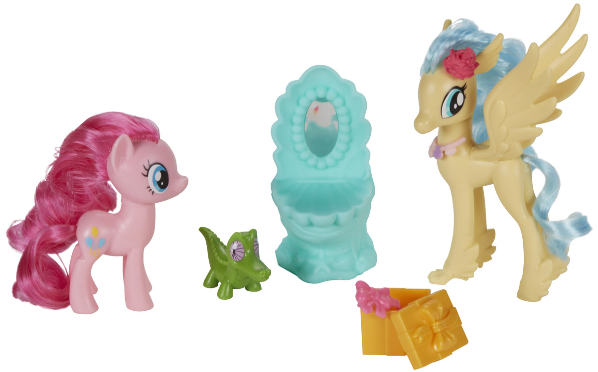 My Little Pony Набор фигурок Princess Pinkie Pie & Princess Skystar