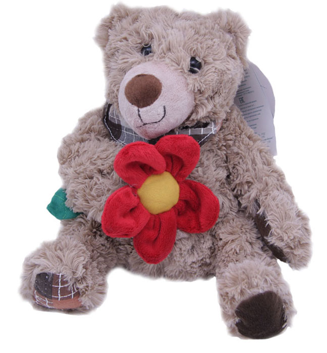 Magic Bear Toys Мягкая игрушка Мишка Рой с цветком 23 см