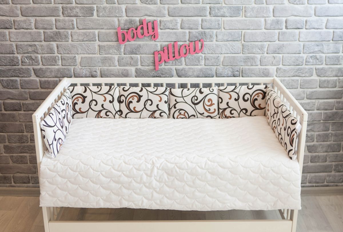 Body Pillow Бортик-подушка для кроватки Вензеля цвет бежевый коричневый 8 шт
