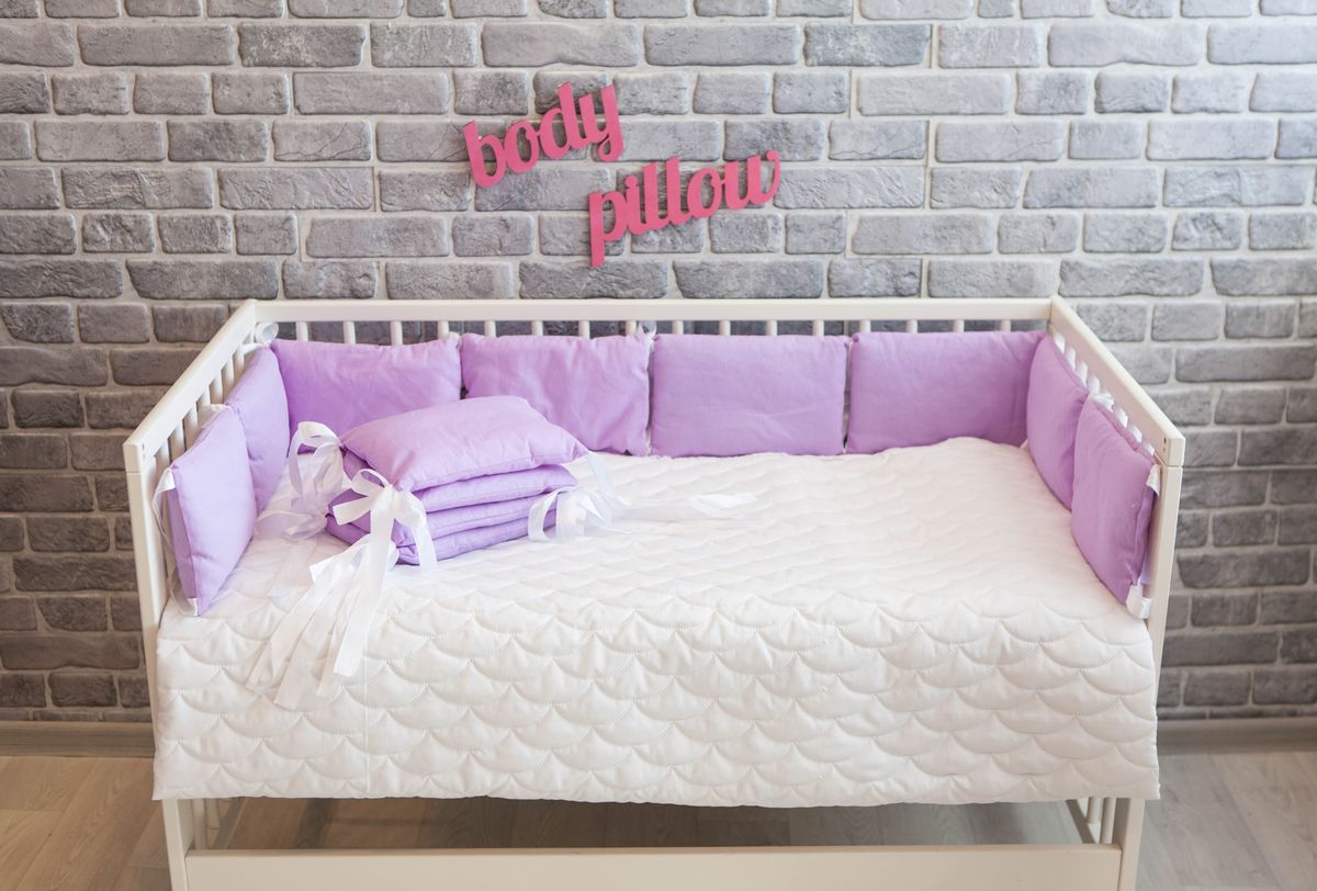 Body Pillow Бортик-подушка для кроватки цвет лавандовый 8 шт