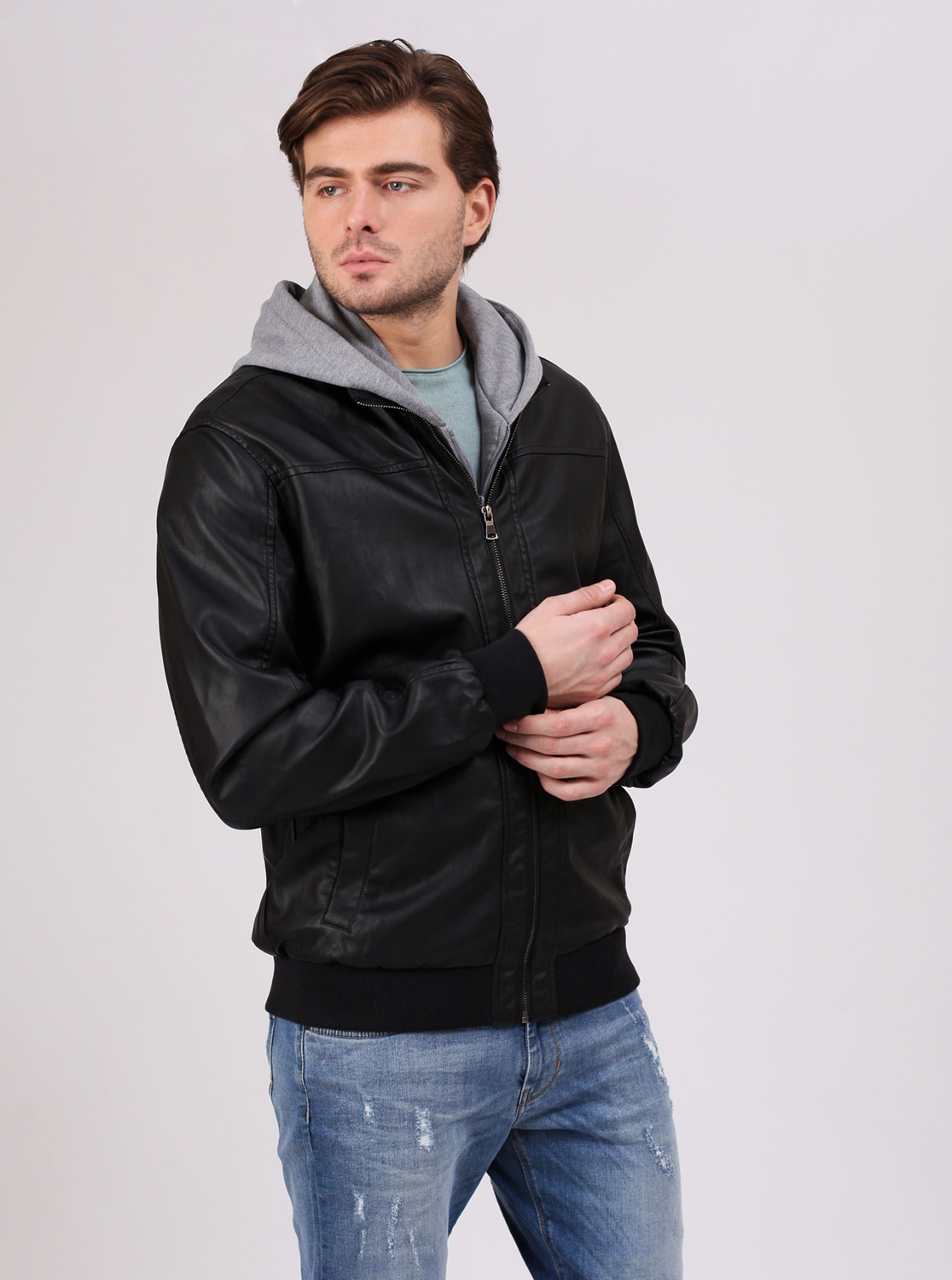 Куртка мужская Tom Farr, цвет: черный. T4FM9301.58803-1. Размер M (48)