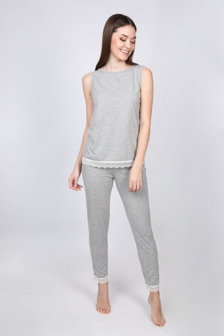 Пижама женская Melado Lace, цвет: серый. 8313L-80012.1S-224. Размер 48