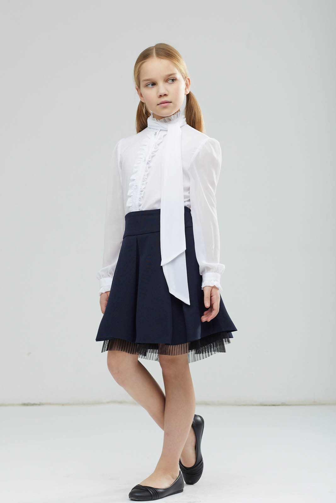 Блузка для девочки Смена, цвет: белый. 17с122. Размер 116