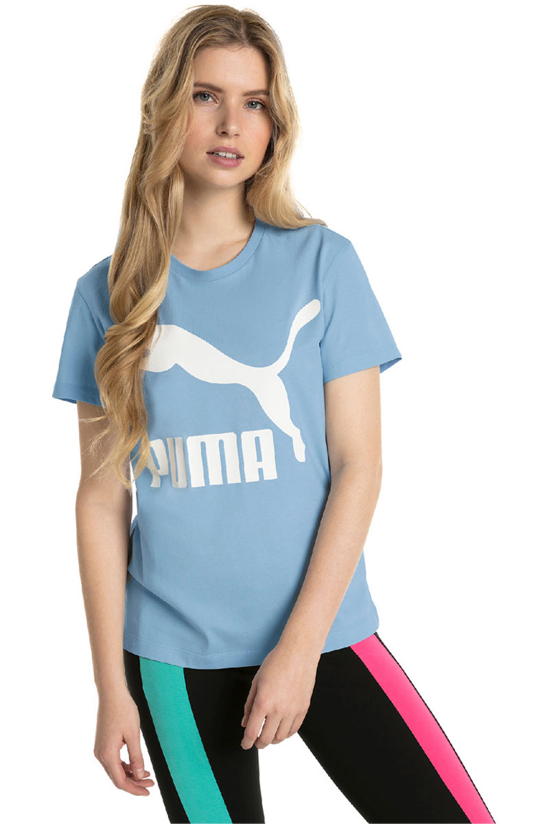 Футболка женская Puma Classics Logo Tee, цвет: голубой. 57624232. Размер M (44/46)