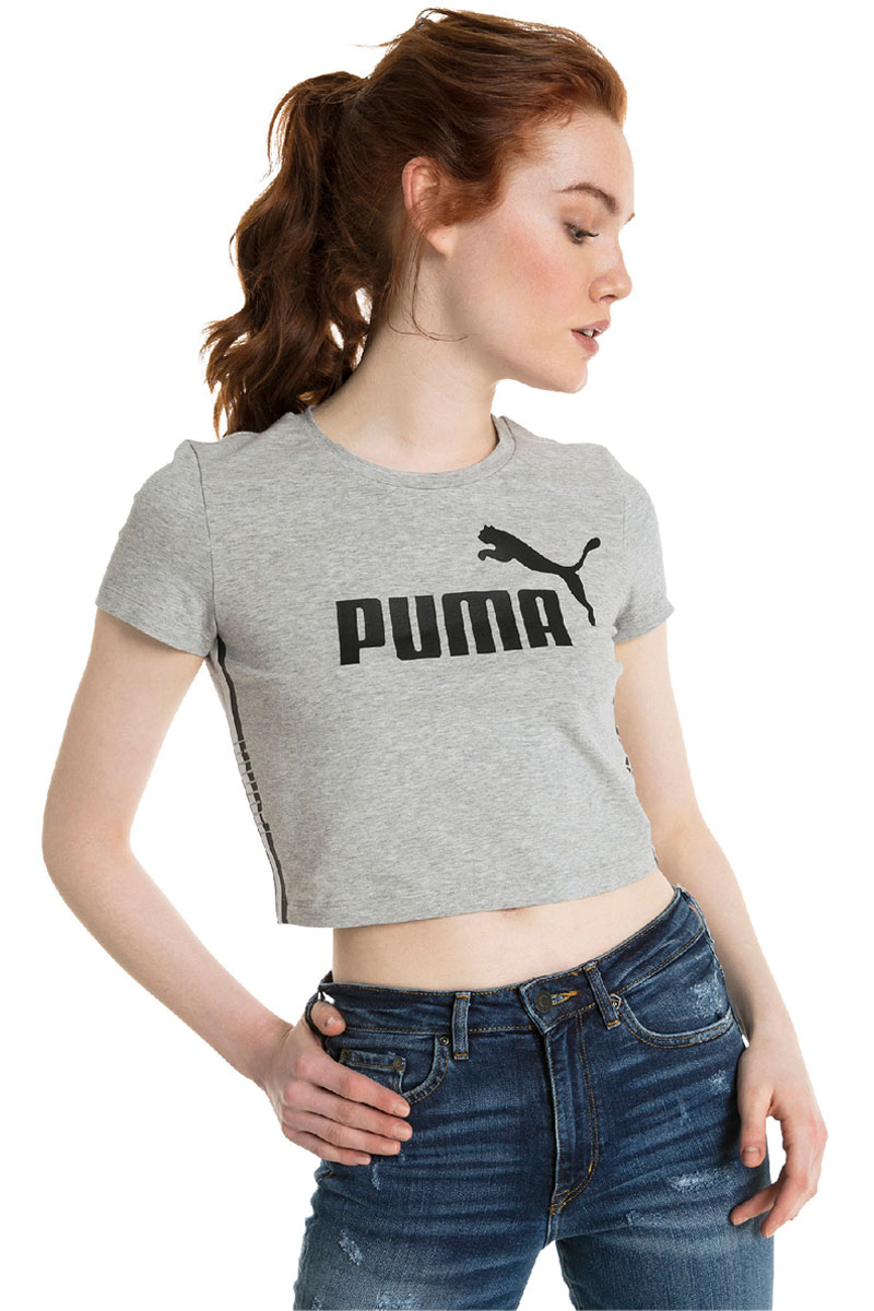 Футболка женская Puma Tape Logo Croped Tee, цвет: светло-серый, черный. 85213504. Размер XS (40/42)