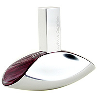 Calvin Klein Парфюмированная вода Euphoria, 50 мл1301210 Calvin Klein Парфюмированная вода Euphoria, 50 мл1301210Аромат Euphoria для женщин - таинственный и привлекательный, как темные экзотические цветы. Этот роскошный, восточно-цветочный парфюм вышел в свет в 2005 году. Euphoria от Calvin Klein приглашает женщин насладиться радостями жизни. Очаровательный и яркий шлейф аромата Euphoria Calvin Klein создает вокруг своей обладательницы ауру соблазна, флирта и призыва. Характеристика: согревающий, экзотический, волнующий, манящий, чувственный, решительный, соблазнительный. Подходит для вечернего использования в холодное время года.Верхняя нота: Гранат.Средняя нота: Лотос, Орхидея.Шлейф: Амбра, Фиалка, Мускус.Аромат Euphoria - Чёрная орхидея, цветы магнолии делают аромат особенным.Дневной и вечерний аромат.