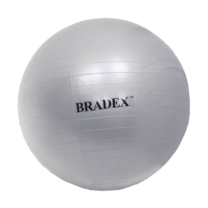 Мяч для фитнеса Bradex, 65 см26800 Мяч для фитнеса Bradex, 65 см26800Мяч для фитнеса Bradex тренирует пресс, бедра и ягодицы, развивает силу, гибкость, координацию и корректирует осанку.Даже если вы просто сидите на нем, то все равно происходит напряжение разных групп мышц, и единственным условиемявляется сохранение совершенно ровной спины во время выполнения упражнения. Мяч идеален для занятий аэробикой и во время прохождения реабилитационных комплексов упражнений, он может использоваться даже беременными женщинами, не отказавшихся от физических нагрузок. Материал, из которого сделан мяч, создан по специальной технологии с добавлением силикона, что обеспечивает защиту от внезапного взрыва и падения. Заглушка в комплекте.Характеристики:Материал: ПВХ, силикон. Диаметр мяча: 65 см. Мах нагрузка: 150 кг. Размер упаковки: 24,5 см х 16 см х 12 см. Артикул: SF 0016. Производитель: Китай.
