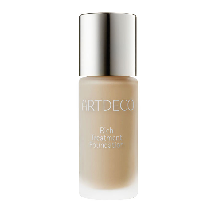 Artdeco Тональная основа Rich Treatment Foundation, тон №18, 20 мл336.59 Artdeco Тональная основа Rich Treatment Foundation, тон №18, 20 мл336.59Тональный крем-уход Artdeco Rich Treatment Foundation - идеальное средство для сухой или обезвоженной кожи! Мягкая питательная текстура, насыщенная натуральными ухаживающими компонентами, устойчива на коже. Крем обладает великолепным светоотражением, благодаря использованию уникальных японских технологий.Экстракт Горечавки оказывает выраженное тонизирующее действие, а экстракты корней шелковицы и солодки укрепляют капилляры и предотвращают появление пигментных пятен.Забудьте про невыразительный, тусклый цвет лица - ваша кожа светится здоровьем и красотой! Характеристики: Тон: №18. Объем: 20 мл. Производитель: Германия. Артикул:485.18. Товар сертифицирован.