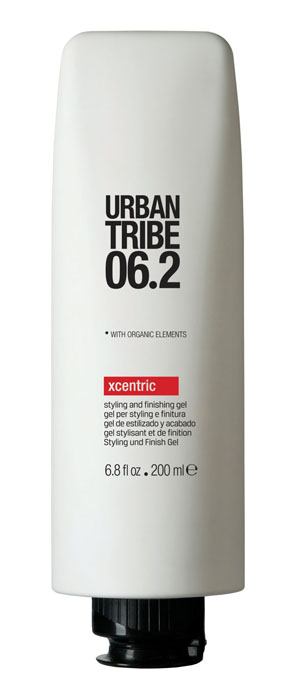 Urban Tribe Гель для волос Xcentric, моделирующий, 200 млMP59.4D Urban Tribe Гель для волос Xcentric, моделирующий, 200 млMP59.4DМоделирующий гель для волос Urban Tribe Xcentric легко придает форму и фиксирует укладку. Подходит для моделирования прически, завершающих штрихов или создания эффекта мокрых волос. Высокотехнологичный полимер (смола) создает эффект памяти, не оставляя следов на волосах, благодаря эластичности покрывающих веществ. Фиксирующий полимер создает эффект покрытия волос для более длительного сохранения укладки. Витамин Е, антиоксидант. Органические, эко-сертифицированные элементы оказывают увлажняющее, ухаживающее и антиоксидантное действие. Характеристики:Объем: 200 мл. Производитель: Италия. Товар сертифицирован.