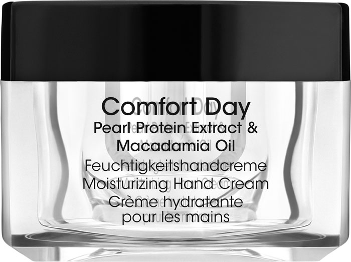 ALessandro Увлажняющий крем для рук Hydrating Comfort Day, 50 млMG058 ALessandro Увлажняющий крем для рук Hydrating Comfort Day, 50 млMG058Интенсивный питательный и увлажняющий крем для рук. В его составе экстракт протеинов жемчуга, масло макадамии, Алоэ вера, гиалуроновая кислота и витамин Е. Крем эффективно восстанавливает даже очень сухую и поврежденную кожу, питает ее, восполняет недостаток влаги в клетках. Характеристики:Объем: 50 мл. Артикул: 04-004. Производитель: Германия. Товар сертифицирован.