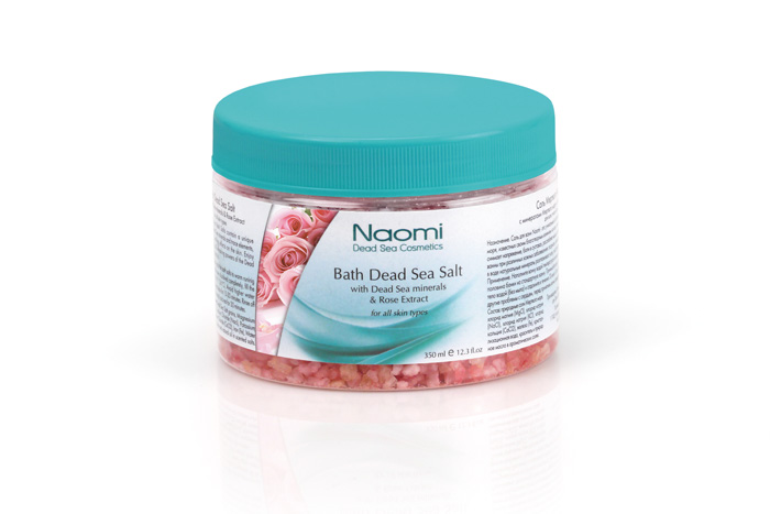 Naomi Соль Мертвого моря, с экстрактом розы, 350 млFS-00897 Naomi Соль Мертвого моря, с экстрактом розы, 350 млFS-00897Соль для ванн Naomi - это уникальное сочетание минералов и микроэлементов Мертвого моря, известных своим благотворным воздействием на кожу, нервную систему и организм в целом. Ванны с добавлением этой соли снимет напряжение, расслабят мышцы, успокоят нервную систему, смягчат кожу, будут полезны при псориазе, дерматите, экземе, себорее и т.д. Растворенные в воде натуральные минералы разглаживают кожу, восстанавливают ее естественный баланс. Характеристики:Объем: 350 мл. Артикул: KM 0013. Производитель: Израиль. Товар сертифицирован.