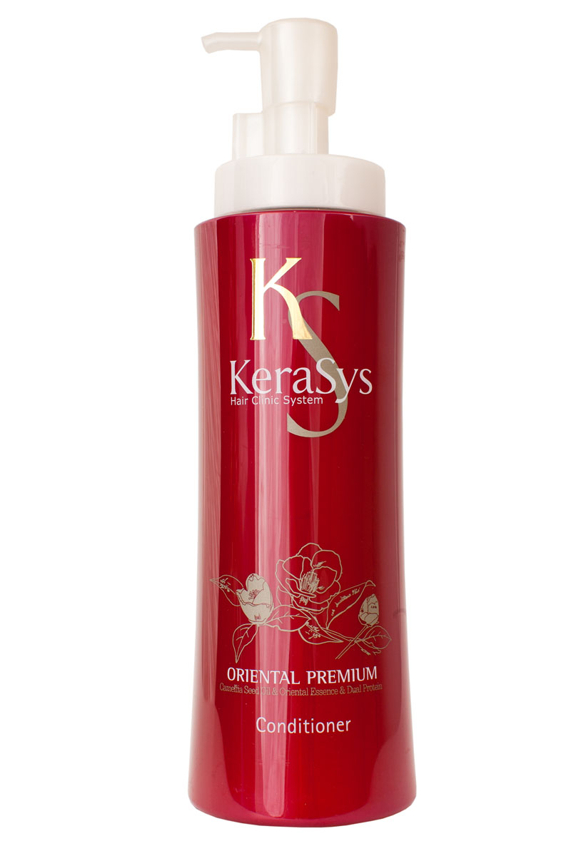 Кондиционер KeraSys. Oriental Premium для волос, 600 млFS-00897 Кондиционер KeraSys. Oriental Premium для волос, 600 млFS-00897Система лечения волос «KeraSys. Oriental Premium» была разработана специально для восстановления поврежденных волос. Кондиционер содержит масло чайного дерева, экстракты восточных трав, которые увлажняют и придают энергию окрашенным, обесцвеченным или ослабленным волосам.Типы волос: для всех типов волос.