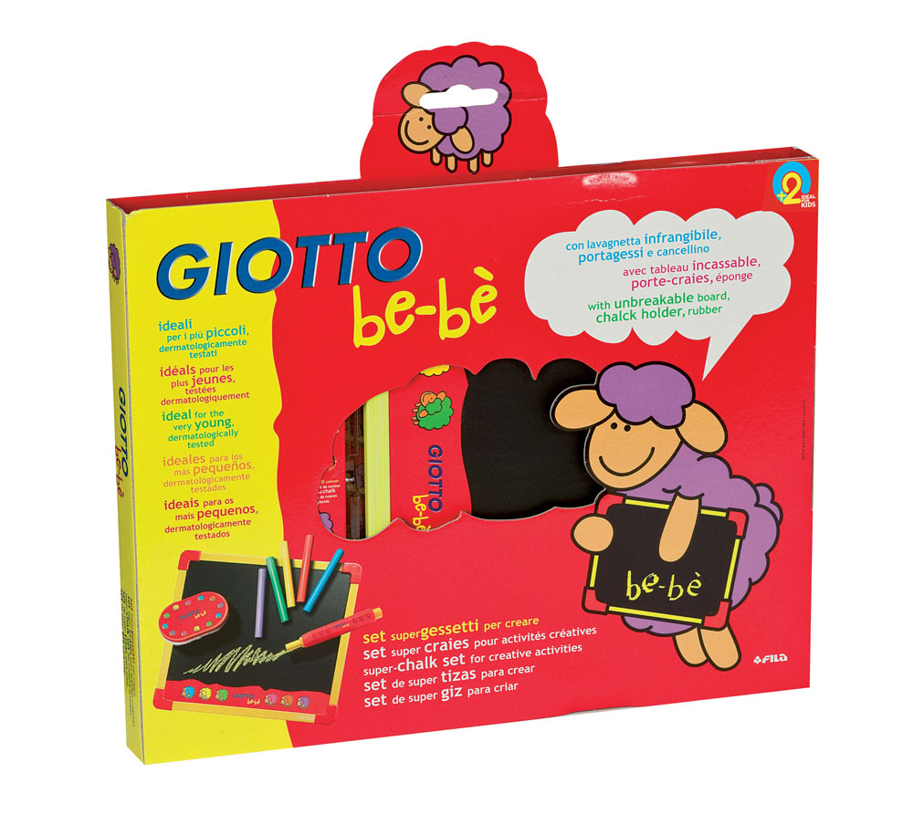 Набор для рисования мелом Giotto Be-be, 13 предметовC13S041944 Набор для рисования мелом Giotto Be-be, 13 предметовC13S041944Этот набор для рисования мелом подойдет даже самому маленькому художнику. Ведь малышам так важно дать возможность для реализации их творческих планов. Удобная, двусторонняя доска со специальным покрытием и прочной желтой рамочкой - как раз то, что нужно маленькому творцу.Рисование мелом учит ребенка использовать выразительные особенности материала, развивает творческое воображение и превращает рисование в веселую игру.В наборе: доска в желтой рамочке, цветные мелки - 10 шт, держатель для мела, губка для стирания мела. Характеристики: Размер доски: 20 см х 24 см.Размер упаковки: 31,5 см х 25,5 см х 2,5 см.Рекомендуемый возраст: от 2 лет.