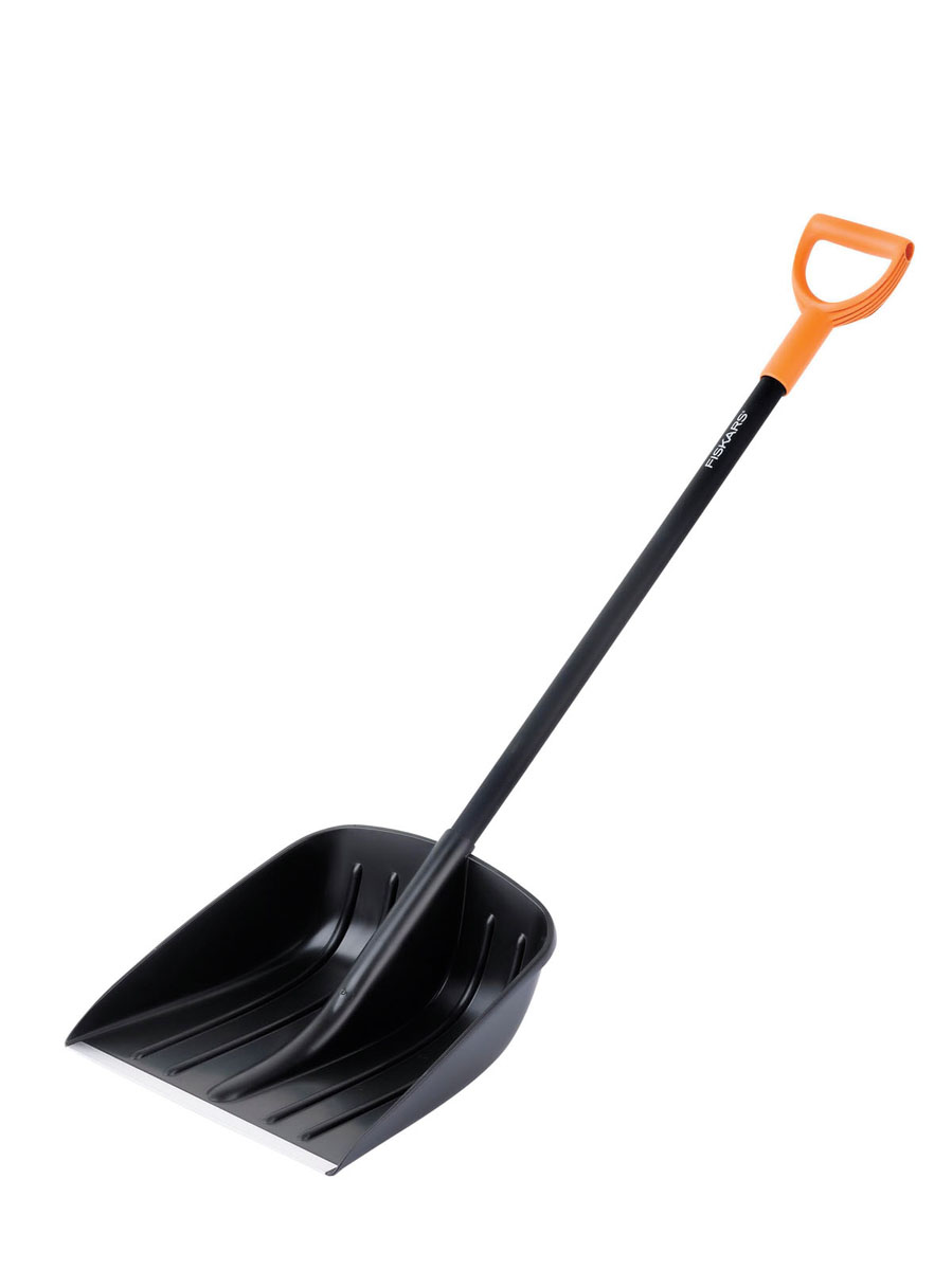 Лопата для снега Fiskars, 130 смRSP-202S Лопата для снега Fiskars, 130 смRSP-202SДанная лопата предназначена для уборки снега. Эргономичная ручка обеспечивает удобство при работе. Черенок выполнен из дерева. Ковш усилен алюминиевой кромкой. Мокрый снег не прилипает к лезвию. Характеристики: Материал: металл, пластик. Длина лопаты: 130 см. Размер ковша: 35 см х 45 см х 14 см. Вес лопаты: 1,5 кг. Размер упаковки: 134 см х 35 см х 14 см.
