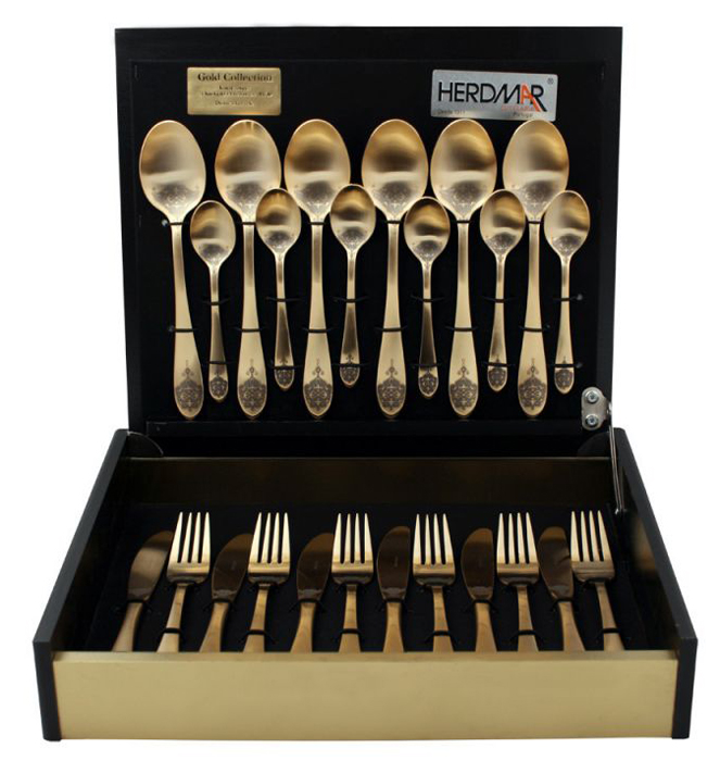 Набор столовых приборов Herdmar Atlanta Old Gold, 24 предмета9312-72 Набор столовых приборов Herdmar Atlanta Old Gold, 24 предмета9312-72027302467ELE13 ATLANTA OLD GOLD #5 24 пр. Характеристики: Материал: сталь.Размер: 375*300*65мм.Артикул: 027302467ELE13.