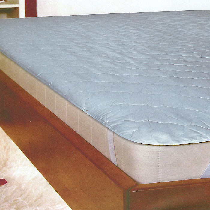 Защитный чехол для матраца Коллекция, цвет: белый, 180 х 200 см531-105 Защитный чехол для матраца Коллекция, цвет: белый, 180 х 200 см531-105Защитный чехол для матраца Коллекция выполнено из полиэстера и хлопка, оформлено фигурной стежкой.Чехол Коллекция - это отличный способ придать спальне уют и привнести в интерьер что-то новое. Характеристики:Материал: 50% полиэстер, 50% хлопка. Размер покрывала: 180 см х 200 см. Размер упаковки: 36 см х 27 см х 6 см. Производитель: Китай. Артикул: ОЧХ-140х200.