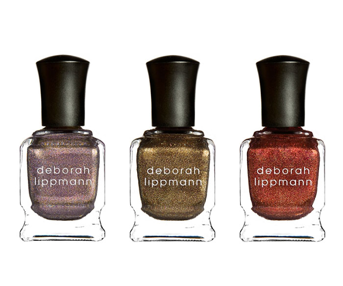 Deborah Lippmann Набор лаков Rock This Town, 3 х 15 млперфорационные unisex Deborah Lippmann Набор лаков Rock This Town, 3 х 15 млперфорационные unisexВ набор Deborah Lippmann Rock This Town входят три потрясающих оттенков-шиммеров с изысканным мерцанием, которые непременно притянут к себе взгляды всех окружающих. Эти оттенки подойдут на любой случай и дополнят любой наряд. Оттенки: Moon Dance - завораживающий лавандовый шиммер, Chain Reaction - неординарный цвет латуни, Phoenix Rising - взрывной медный шиммер. Характеристики:Объем: 3 х 15 мл. Производитель: США. Товар сертифицирован.