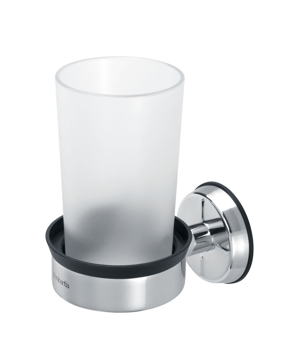 Стакан для ванной комнаты Brabantia, с держателемRG-D31S Стакан для ванной комнаты Brabantia, с держателемRG-D31SСтакан для ванной комнаты Brabantia изготовлен из практически небьющегося пластика. Изделие крепится к стене при помощи держателя из высококачественной коррозионностойкой стали (крепежная фурнитура входит в комплект). Стакан можно мыть в посудомоечной машине.