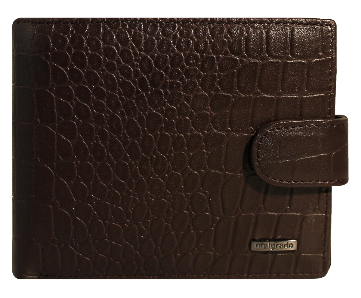 Портмоне Malgrado, цвет: коричневый. 36002-2902D Brown1-022_516 Портмоне Malgrado, цвет: коричневый. 36002-2902D Brown1-022_516Портмоне Malgrado выполнено из высококачественной натуральной кожи коричневого цвета с тиснением и логотипом фирмы. Портмоне имеет два кармана для купюр, один из них на молнии, три отделения для визиток, два скрытых кармашка, один прозрачный и кармашек для мелочи на кнопке. Портмоне закрывается хлястиком на кнопку. Это элегантное портмоне непременно подойдет к вашему образу и порадует простотой, стилем и функциональностью. Портмоне упаковано в коробку из плотного картона с логотипом фирмы. Характеристики: Материал: натуральная кожа, текстиль, металл. Размер портмоне в сложенном виде: 12,5 см х 9,5 см х 1,5 см.