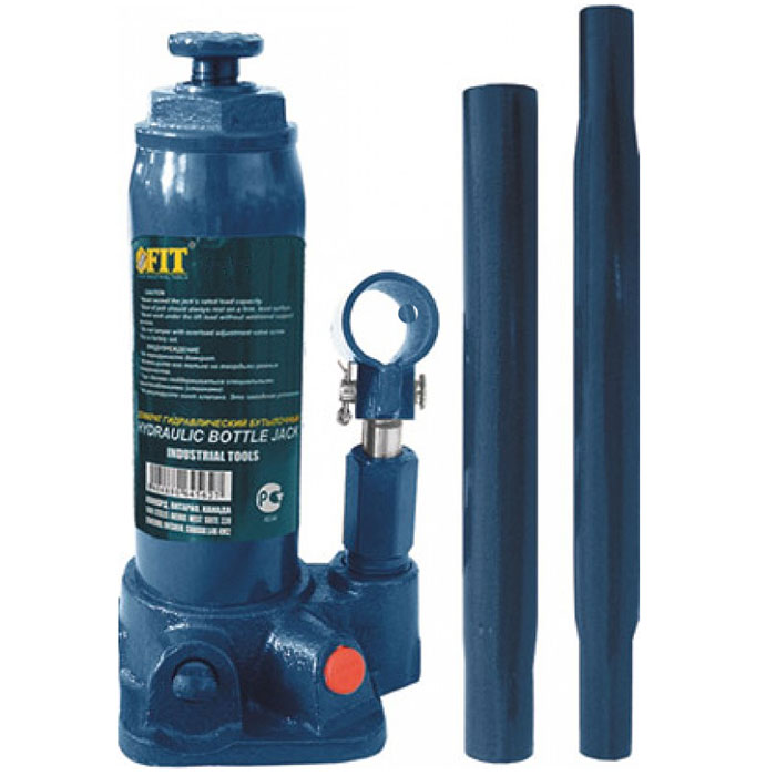 Домкрат бутылочный FIT 64510, 10 т64510 Домкрат бутылочный FIT 64510, 10 т64510Бутылочный гидравлический домкрат FIT грузоподъемностью до 10 тонн отличается простотой и удобством эксплуатации, что расширяет область его использования. Гидравлический домкрат «бутылочного» типа широко применяется при строительстве, ремонте, при различных монтажно-демонтажных работах.Работа с ним не требует практически никаких физических сил. Именно такой домкрат рекомендуется приобретать женщинам-автомобилистам. Наличие кейса позволяет удобно хранить его в багажнике автомобиля.Особенности:Большая грузоподъемность в сочетании с небольшим рабочим усилием;Высокий КПД;Жесткость конструкции;Плавность хода;Точность и плавность торможения. Характеристики:Грузоподъемность: до 10 тонн. Максимальная высота подъема: 205 мм. Ход штока: 125 мм. Ход удлинительного винта: 60 мм. Материал: металл. Размеры: 13 см х 14 см х 21 см. Вес: 6,5 кг. Размер упаковки: 14 см х 15 см х 22 см.