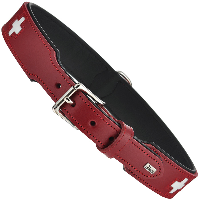 Ошейник для собак Hunter Smart Swiss, цвет: красный, длина 60 см0120710 Ошейник для собак Hunter Smart Swiss, цвет: красный, длина 60 см0120710Ошейник для собак Hunter Smart Swiss предназначен для собак крупных пород. Ошейник изготовлен из двух слоев прессованной телячьей кожи. Нижний слой - с подвернутыми краями. Модный дизайн швейцарский флаг и декоративная стежка делает ошейник оригинальным и выделяет его среди многих других. Ошейник оснащен металлической петлей для поводка. Длина ошейника: 60 см.Обхват шеи: 47 см - 54 см.Ширина ошейника: 3,5 см.