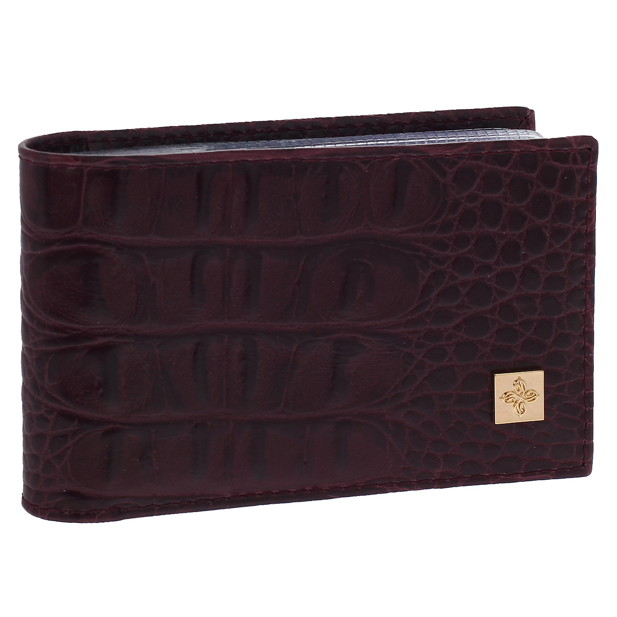 Футляр для визиток Dimanche Sangria, цвет: бордовый. 714BM151002 Футляр для визиток Dimanche Sangria, цвет: бордовый. 714BM151002Футляр для визиток Dimanche Sangria изготовлен из высококачественной натуральной матовой кожи бордового цвета с декоративным тиснением под рептилию. Внутри содержится блок из прозрачных пластиковых файлов на 16 визиток, а также дополнительный карман для пластиковой карты. Стильный футляр эффектно дополнит ваш яркий образ и поможет хранить визитки и пластиковые карты в одном месте.