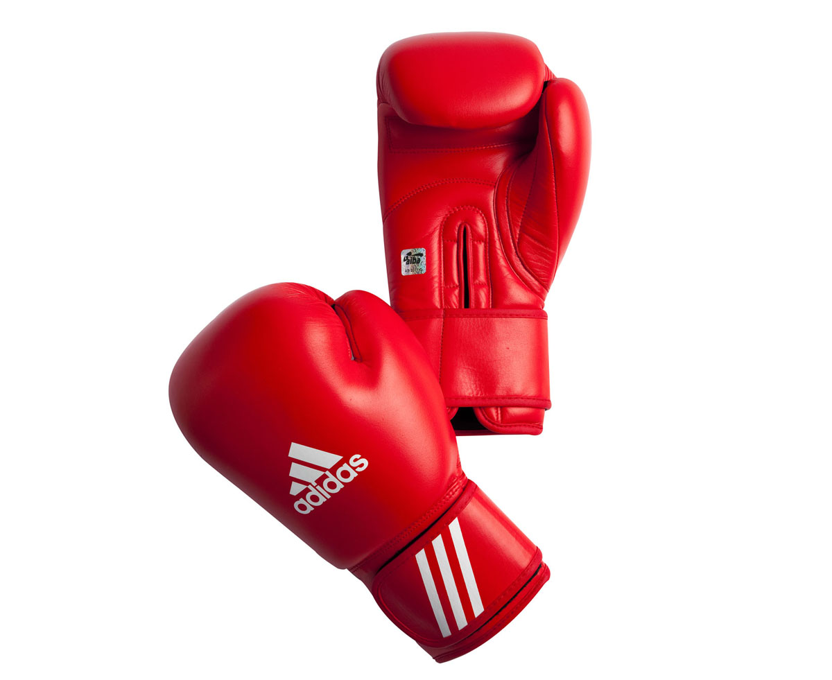 Перчатки боксерские Adidas Aiba, цвет: красный. AIBAG1. Вес 12 унцийAIRWHEEL Q3-340WH-BLACK Перчатки боксерские Adidas Aiba, цвет: красный. AIBAG1. Вес 12 унцийAIRWHEEL Q3-340WH-BLACKБоксерские перчатки Adidas AIBA разработаны и спроектирован для обеспечения максимальной защиты. Перчатки сертифицированы Международной ассоциацией бокса (AIBA). Оболочка перчаток изготовлена из натуральной кожи, что увеличивает срок эксплуатации. Внутреннее наполнение из пены, изготовленной по технологии Air Cushion, обеспечивает отличную амортизацию ударных нагрузок. Фиксация манжеты с помощью эластичной застежки велкро.