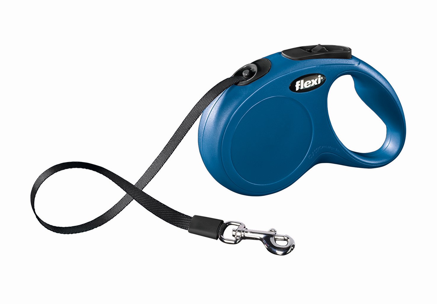 Поводок-рулетка Flexi Classic Compact S для собак до 15 кг, цвет: синий, 5 м0120710 Поводок-рулетка Flexi Classic Compact S для собак до 15 кг, цвет: синий, 5 м0120710Поводок-рулетка Flexi Classic Compact S изготовлен из пластика и нейлона. Подходит для собак весом до 15 кг. Ленточный поводок обеспечивает каждой собаке свободу движения, что идет на пользу здоровью и радует вашего четвероногого друга. Рулетка очень проста в использовании. Она оснащена кнопками кратковременной и постоянной фиксации. Ее можно оснастить мультибоксом для лакомств или пакетиков для сбора фекалий, LED подсветкой корпуса, своркой или ремнем с LED подсветкой. Поводок имеет прочный корпус, хромированную застежку и светоотражающие элементы.Длина поводка: 5 м. Максимальная нагрузка: 15 кг.Товар сертифицирован.