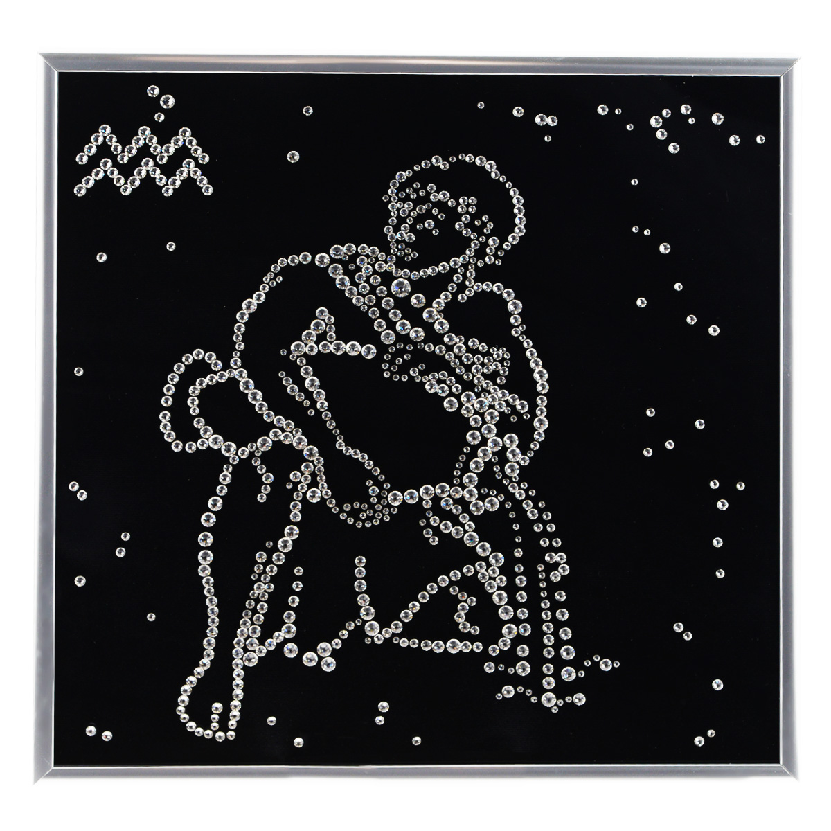 Картина с кристаллами Swarovski Знак зодиака. Водолей, 26 см х 26 см25051 7_желтый Картина с кристаллами Swarovski Знак зодиака. Водолей, 26 см х 26 см25051 7_желтыйИзящная картина в металлической раме, инкрустирована кристаллами Swarovski в виде знака зодиака - водолей. Кристаллы Swarovski отличаются четкой и ровной огранкой, ярким блеском и чистотой цвета. Под стеклом картина оформлена бархатистой тканью, что прекрасно дополняет блеск кристаллов. С обратной стороны имеется металлическая петелька для размещения картины на стене. Картина с кристаллами Swarovski Знак зодиака. Водолей элегантно украсит интерьер дома или офиса, а также станет прекрасным подарком, который обязательно понравится получателю. Блеск кристаллов в интерьере, что может быть сказочнее и удивительнее. Картина упакована в подарочную картонную коробку синего цвета и комплектуется сертификатом соответствия Swarovski.