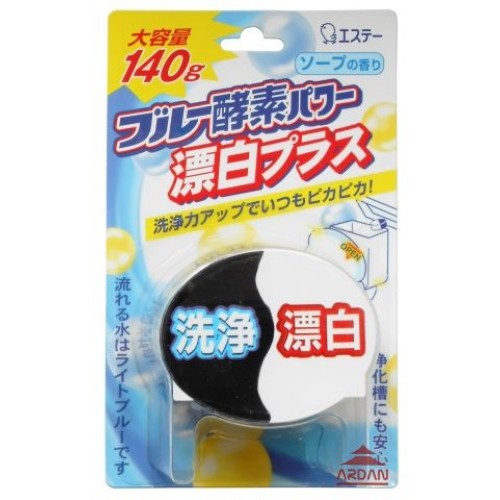 Очищающая таблетка ST Blue Enzyme Power для бачка унитаза, 140 г68/5/3 Очищающая таблетка ST Blue Enzyme Power для бачка унитаза, 140 г68/5/3Кислородная таблетка для очищения и дезинфекции унитаза с отбеливателем.Благодаря сочетанию отбеливающих компонентов и кислорода, входящего в состав синего реагента, средство обладает двойной силой. Создает ощущение чистоты и свежести, распространяя аромат косметического мыла и окрашивая воду в светло-голубой цвет.140 гр.