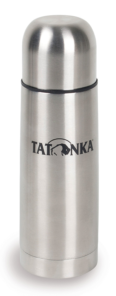 Термос Tatonka Hot & Cold Stuff, 1 л67742 Термос Tatonka Hot & Cold Stuff, 1 л67742Термос из нержавеющей стали Tatonka Hot & Cold Stuff. Горячее останется горячим, а холодное - холодным, достаточно долгое время. У термоса практичная винтовая пробка, открутив которую на полтора оборота, можно наливать напиток, не вынимая пробку из термоса. Крышка термоса может использоваться как удобный термостакан.Диаметр термоса: 9,1 см.Высота термоса: 30 см.Тепло: при заливании жидкости 95°С, через 6 часов 78°С, через 24 часа 52°С.Холод: при заливании жидкости 4°С, через 6 часов 4°С, через 24 часа 10°.