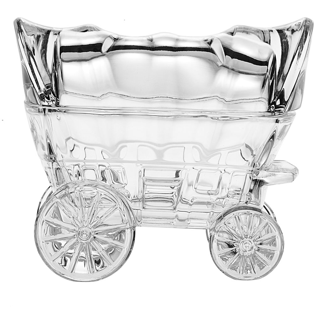Шкатулка Crystal Bohemia Повозка, 16 х 7 х 13,5 смRG-D31S Шкатулка Crystal Bohemia Повозка, 16 х 7 х 13,5 смRG-D31SШкатулка Crystal Bohemia Повозка изготовлена из высококачественного хрусталя и и выполнена в форме повозки со съемной крышей и сочетает в себе изысканный дизайн с максимальной функциональностью. Ее можно использовать как блюдо для праздничной сервировки стола, так и шкатулку для хранения украшений. Она прекрасно впишется в интерьер вашего дома и станет достойным дополнением к кухонному инвентарю. Шкатулка подчеркнет прекрасный вкус хозяйки и станет отличным подарком.Размер шкатулки: 16 см х 7 см х 13,5 см. Размер емкости: 14,5 см х 7,5 см х 5,5 см.