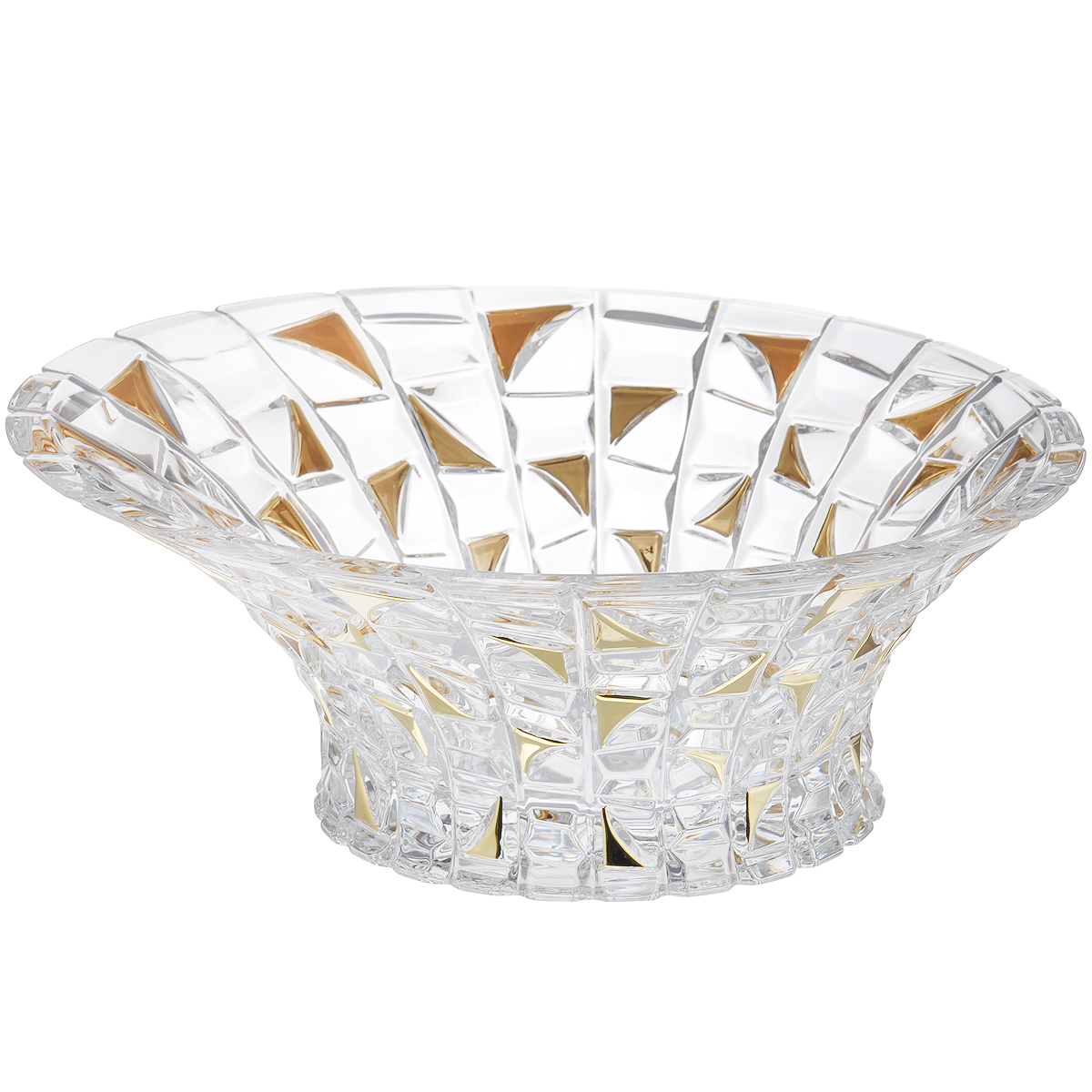 Салатник Crystal Bohemia Patriot Gold, диаметр 33 см115510 Салатник Crystal Bohemia Patriot Gold, диаметр 33 см115510Салатник Crystal Bohemia Patriot Gold изготовлен из хрусталя и выполнен в форме большой чаши, декорированной рельефным рисунком с вставками золотистого цвета. Стенки салатника плавно переходят с высокой на низкую. Данный салатник сочетает в себе изысканный дизайн с максимальной функциональностью. Он прекрасно впишется в интерьер вашей кухни и станет достойным дополнением к кухонному инвентарю. Такой салатник не только украсит ваш кухонный стол и подчеркнет прекрасный вкус хозяйки, но и станет отличным подарком.Диаметр: 33 см.Высота (по высокой стенке): 13,5 см.Высота (по низкой стенке): 11,5 см.Диаметр дна: 18 см.