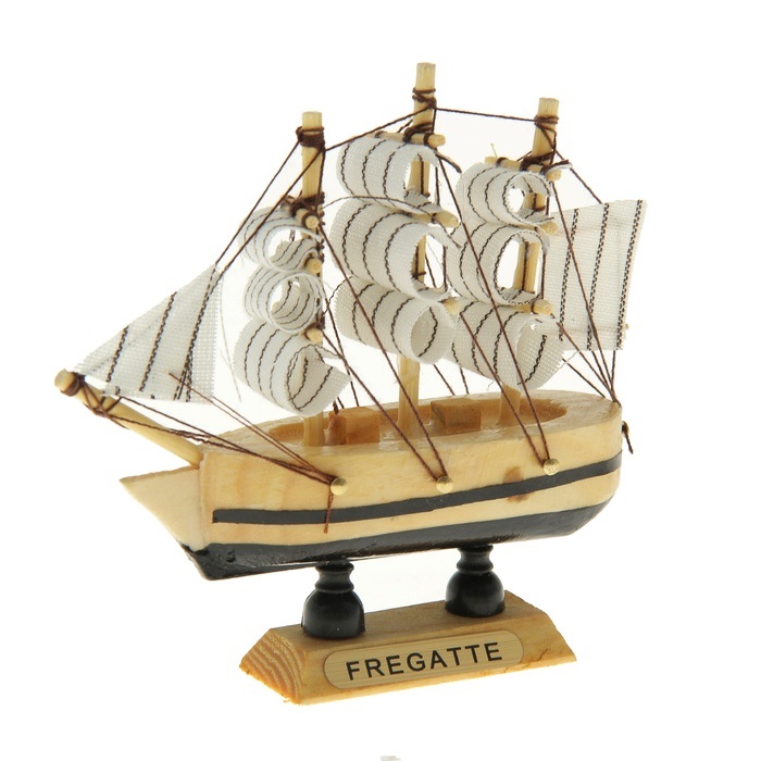 Корабль сувенирный Fregatte, длина 10 см. 805886THN132N Корабль сувенирный Fregatte, длина 10 см. 805886THN132NСувенирный корабль Fregatte, изготовленный из дерева и текстиля, это великолепный элемент декора рабочей зоны в офисе или кабинете. Корабль с парусами помещен на деревянную подставку. Время идет, и мы становимся свидетелями развития технического прогресса, новых учений и практик. Но одно не подвластно времени - это любовь человека к морю и кораблям. Сувенирный корабль наполнен историей и силой океанских вод. Данная модель кораблика станет отличным подарком для всех любителей морей, поклонников историй о покорении океанов и неизведанных земель. Модель корабля - подарок со смыслом. Издавна на Руси считалось, что корабли приносят удачу и везение. Поэтому их изображения, фигурки и точные копии всегда присутствовали в помещениях. Удивите себя и своих близких необычным презентом.