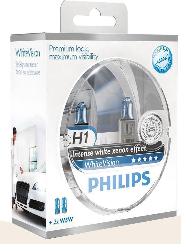 Лампа автомобильная галогенная Philips WhiteVision, для фар, цоколь H1 (P14.5s), 12V, 55W, 2 шт + цоколь W5W, 12V, 5W, 2 штS03301004 Лампа автомобильная галогенная Philips WhiteVision, для фар, цоколь H1 (P14.5s), 12V, 55W, 2 шт + цоколь W5W, 12V, 5W, 2 штS03301004Галогенная лампа для автомобильных фар Philips WhiteVision произведена из запатентованного кварцевого стекла с УФ фильтром Philips Quartz Glass. Кварцевое стекло Philips в отличие от обычного твердого стекла выдерживает гораздо большее давление смеси газов внутри колбы, что препятствует быстрому испарению вольфрама с нити накаливания. Кварцевое стекло выдерживает большой перепад температур, при попадании влаги на работающую лампу изделие не взрывается и продолжает работать. Лампы Philips WhiteVision излучают интенсивный белый свет с ксеноновым эффектом, что создает идеальные условия для вождения в ночное время. Благодаря повышенной яркости и цветовой температуре до 4300К лампы мгновенно рассеивают темноту: яркость чистого белого света увеличена на 40%. Повышенный уровень безопасности: более длинный световой пучок и на 60% больше света. Это обеспечивает лучшую видимость на дороге и позволяет предотвращать потенциально аварийные ситуации. Обладая цветовой температурой ксеноновых ламп и стильным белым цоколем, лампы WhiteVision идеально подходят для головного освещения.Автомобильные галогенные лампы Philips удовлетворят все нужды автомобилистов: дальний свет, ближний свет, передние противотуманные фары, передние и боковые указатели поворота, задние указатели поворота, стоп-сигналы, фонари заднего хода, задние противотуманные фонари, освещение номерного знака, задние габаритные/стояночные фонари, освещение салона.
