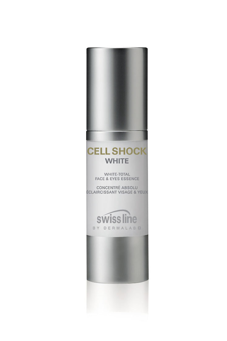 Swiss Line Cell Shock White Эссенция для лица и области вокруг глаз, выравнивающая тон кожи, 30 млУТ000001210 Swiss Line Cell Shock White Эссенция для лица и области вокруг глаз, выравнивающая тон кожи, 30 млУТ000001210Эссенция обеспечивает нежный уход даже самой чувствительной коже, чего прежде не делала ни одна активно отбеливающая формула! Проникает глубоко в кожу и обеспечивает быстрое и эффективное отбеливание и в то же время уменьшает видимые признаки старения. Эмульсия используется для лица и области вокруг глаз. Для всех типов кожи с пигментацией, веснушками. Для осветления темных кругов под глазами. Протестировано офтальмологами и дерматологами