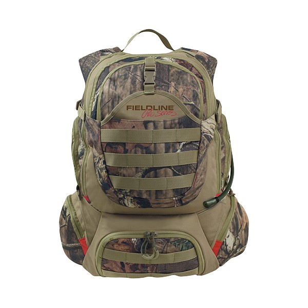 Рюкзак Fieldline Ultimate Hunters 2 Day Pack, 30 л540100002 Рюкзак Fieldline Ultimate Hunters 2 Day Pack, 30 л540100002Рюкзак Fieldline Ultimate Hunters 2 Day Pack выполнен из прочного малошурщащего полиэстера. Имеет одно вместительное отделение на застежке-молнии с двумя бегунками. Внутри отделения имеется поильная система с выводом шланга наружу. Спереди имеется 4 вместительных кармана, 3 из которых на застежке-молнии, один на защелке. По бокам также расположено 4 кармана на застежке-молнии. Рюкзак имеет 2 мягкие лямки и поясной ремень для удобной транспортировки.