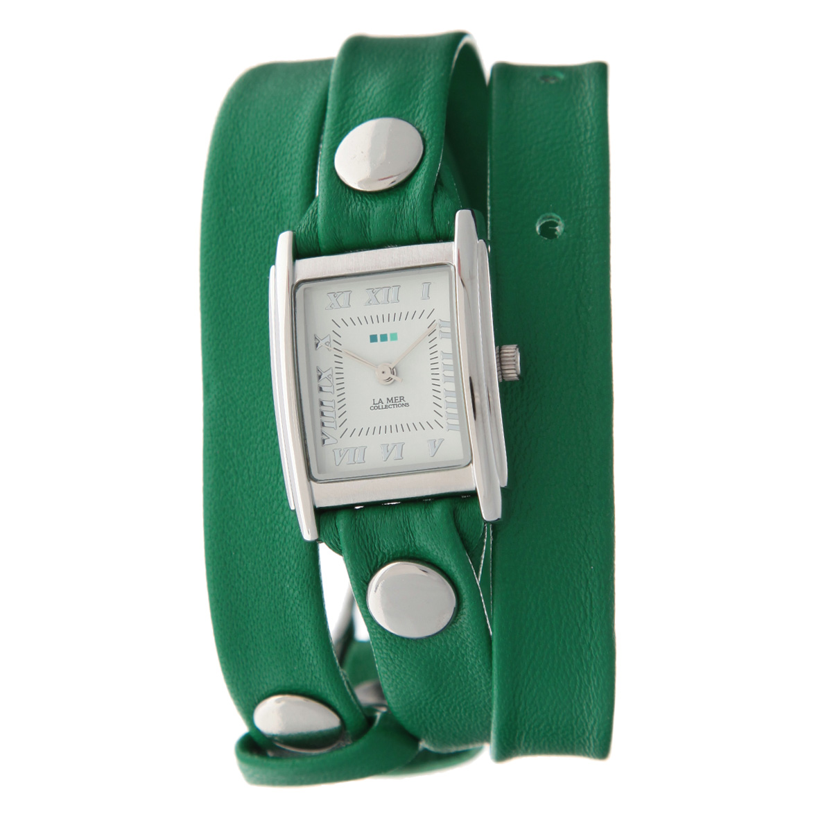 Часы наручные женские La Mer Collections Simple Kelly Green/Silver. LMSTW1012x408450н Часы наручные женские La Mer Collections Simple Kelly Green/Silver. LMSTW1012x408450нЖенские наручные часы La Mer Collections позволят вам выделиться из толпы и подчеркнуть свою индивидуальность. Часы оснащены японским кварцевым механизмом Seiko. Ремешок выполнен из натуральной итальянской кожи и декорирован металлическими заклепками. Корпус часов изготовлен из сплава металлов, серебристого цвета. Циферблат оснащен часовой, минутной и секундной стрелками и защищен минеральным стеклом. Часы застегиваются на классическую застежку. Часы хранятся на специальной подушечке в футляре из искусственной кожи, крышка которого оформлена логотипом компании La Mer Collection. Характеристики: Размер циферблата: 25 х 23 х 8 мм. Размер ремешка: 550 х 13 мм. Не содержат никель. Не водостойкие. Собираются вручную в США.