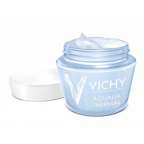 Vichy Аква-гель Aqualia Thermal Спа-ритуал, 75 млFS-36054 Vichy Аква-гель Aqualia Thermal Спа-ритуал, 75 млFS-36054Чувствительная кожа нуждается в интенсивном увлажнении для защиты и восстановления естественного кожного барьера, противостоящего ежедневным внешним агрессиям.Аквалия Термаль Дневной СПА ритуал осуществляет длительное увлажнение, делая кожу заметно более мягкой и гладкой в течении дня.Ресурсы кожи восстановлены, кожа глубоко увлажнена.Мгновенное сияниеБолее свежий вид лица48 часов увлажненияВосстановление кожи ночьюЭффективностьВаша кожа выглядит заметно свежее, более мягкой и гладкой. Длительное чувство комфорта на весь день.