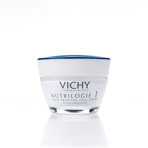 Vichy Kрем-уход глубокого действия для сухой кожи Nutrilogie 1, 50 мл72523WD Vichy Kрем-уход глубокого действия для сухой кожи Nutrilogie 1, 50 мл72523WDДействует на первопричину сухости кожи. Восстанавливает барьерные свойства эпидермиса за счёт повышения уровня синтеза кожей собственных керамидов и липидов. Устраняет ощущение стянутости. Увлажняет, питает, смягчает, ухаживает за сухой кожей. Защищает от неблагоприятных внешних воздействий, в том числе от обветривания и от обмораживания. Кожа сухого типа начинает чувствовать себя более комфортно. Протестировано на чувствительной коже. Подходит в качестве основы под макияж.