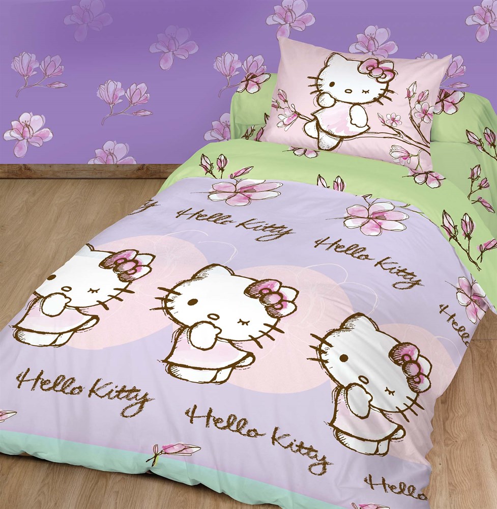 Комплект детского постельного белья Hello Kitty Магнолия, цвет: розовый, зеленый, 3 предмета. 180499100_Форвард Комплект детского постельного белья Hello Kitty Магнолия, цвет: розовый, зеленый, 3 предмета. 180499100_ФорвардДетский комплект постельного белья Hello Kitty Магнолия состоит из наволочки, пододеяльника и простыни. Такой комплект идеально подойдет для кровати вашего ребенка и обеспечит ему здоровый сон. Он изготовлен из ранфорса (100% хлопок), дарящего малышу непревзойденную мягкость. Натуральный материал не раздражает даже самую нежную и чувствительную кожу ребенка, обеспечивая ему наибольший комфорт. Приятный рисунок комплекта подарит вашему ребенку встречу с любимыми героями полюбившегося мультфильма и порадует яркостью и красочностью дизайна. Комплект постельного белья Hello Kitty Магнолия осуществит заветную мечту ребенка окунуться в волшебный мир сказок, а любимые персонажи создадут атмосферу уюта.