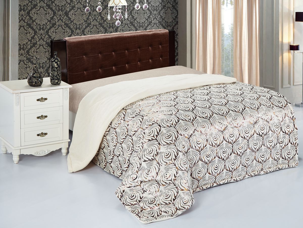 Покрывало Magic Dreams, цвет: молочный, коричневый, 150 см х 200 см. 42455BH-UN0502( R) Покрывало Magic Dreams, цвет: молочный, коричневый, 150 см х 200 см. 42455BH-UN0502( R)Покрывало Magic Dreams станет изысканным дополнением интерьера спальни. Покрывало двуслойное, стеганое, оформлено красивым принтом. Верхняя часть изготовлена из флока - материала, который обладает грязеотталкивающими свойствами, поглощает влагу и препятствует образованию пыли. Такой материал очень практичен, на ощупь похож на бархат. Подкладка выполнена из микрофибры: это невероятно мягкий материал высочайшего качества, изготовленный из сложных волокон. На ощупь напоминает велюр. У микрофибры трикотажная основа, что позволяет ей быть очень эластичной и препятствует скольжению покрывала по кровати. Ткань из микрофибры дышащая, устойчива к загрязнениям и пятнам, сохраняет свой высококачественный внешний вид и уникальную мягкость в течение всего срока службы. Magic Dreams - удивительно мягкая, теплая и приятная на ощупь серия покрывал. Они не только согревают, но и создают неповторимый уют в вашей спальне. Мягкий, теплый, приятный на ощупь материал делает покрывало Magic Dreams хорошей заменой пледу.